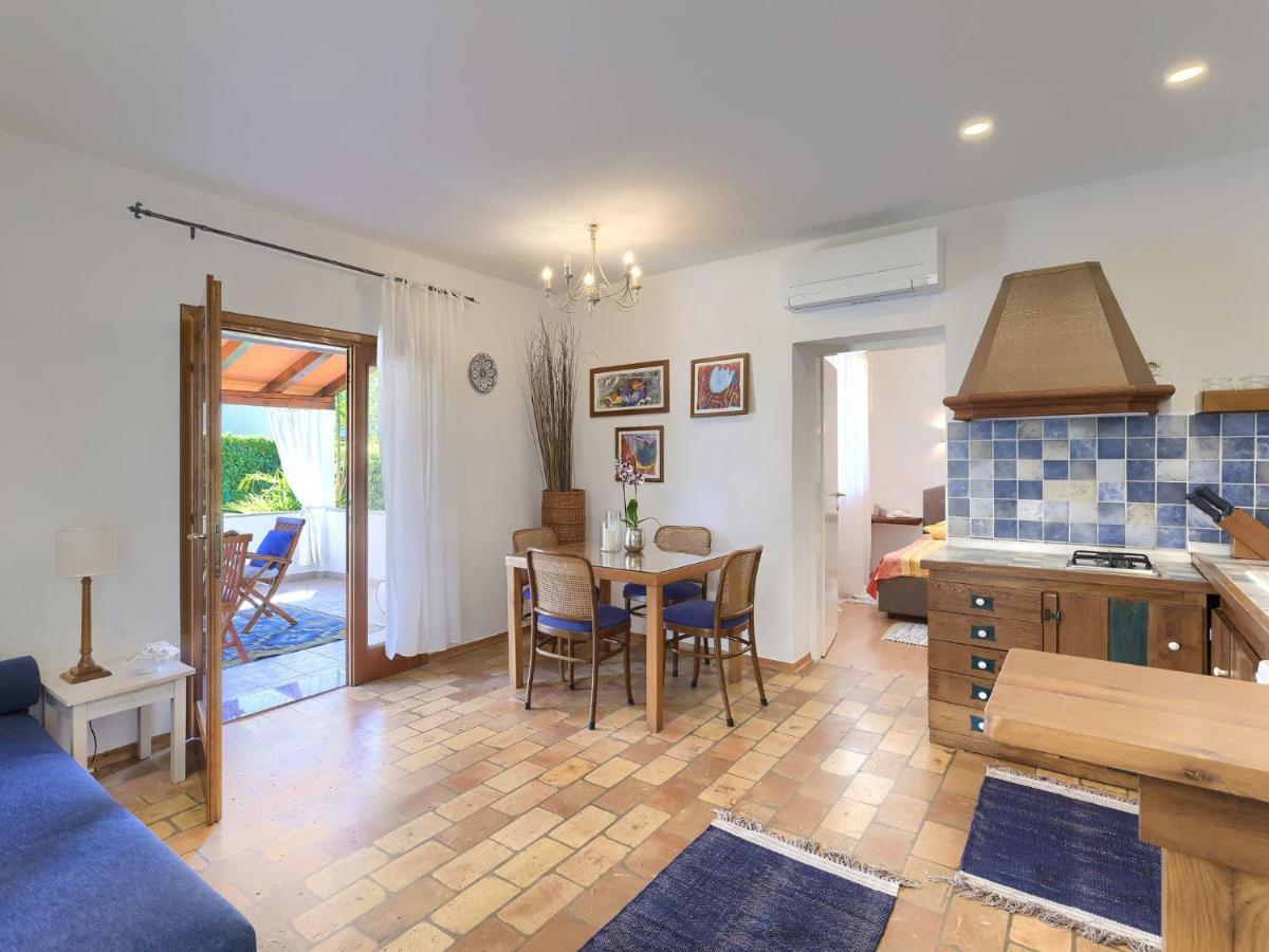 Holiday Home Punta By Interhome Умаг Екстериор снимка